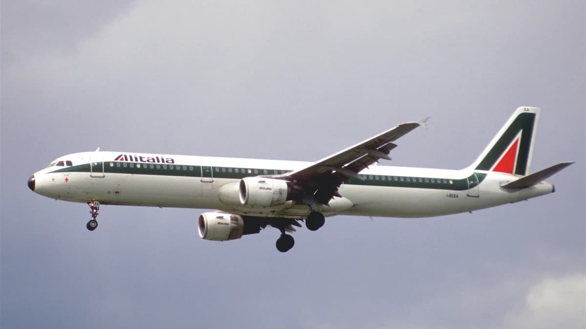A321-100