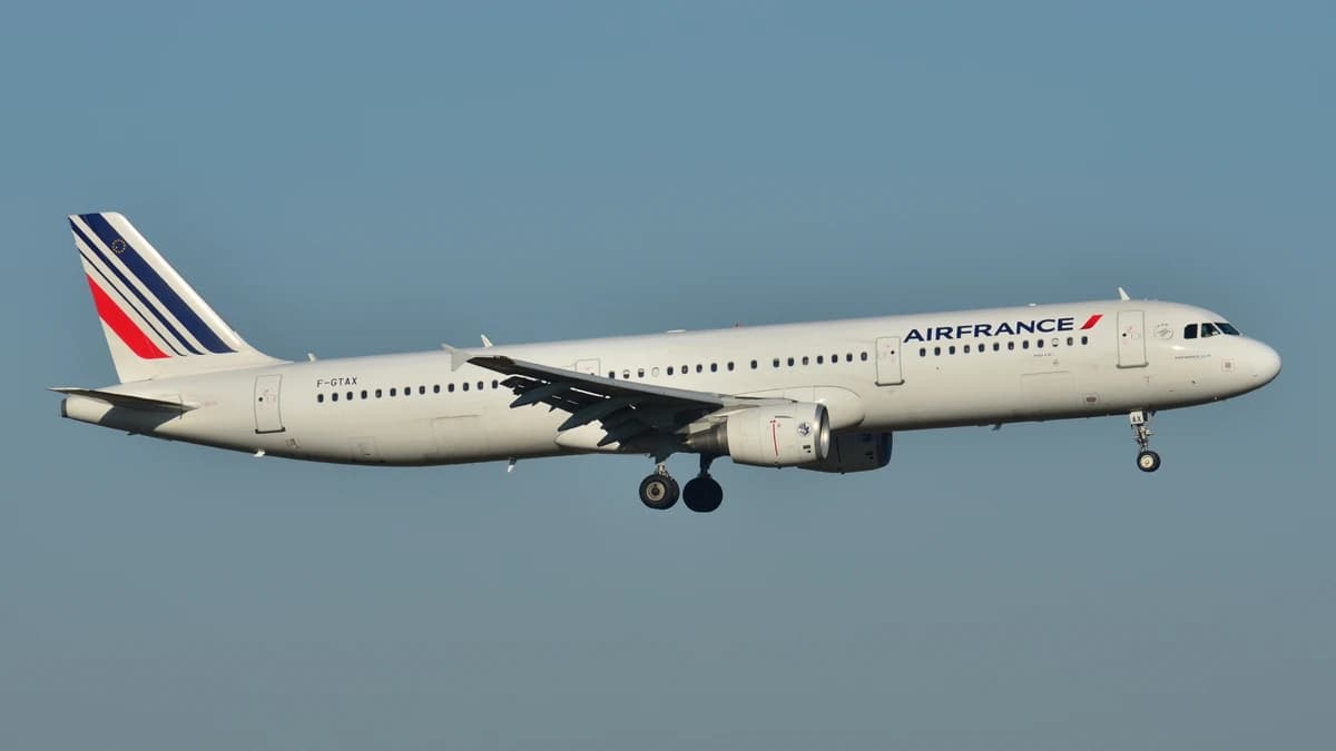 A321-200
