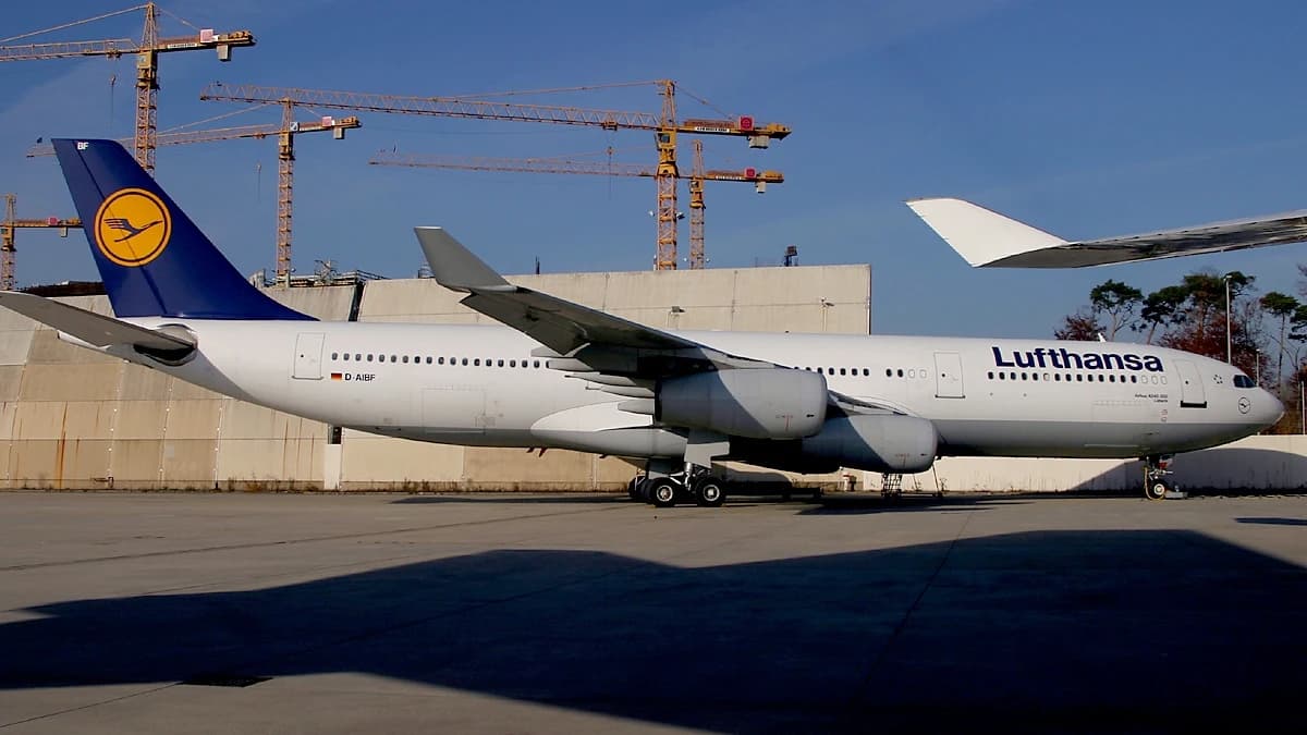 A340-200