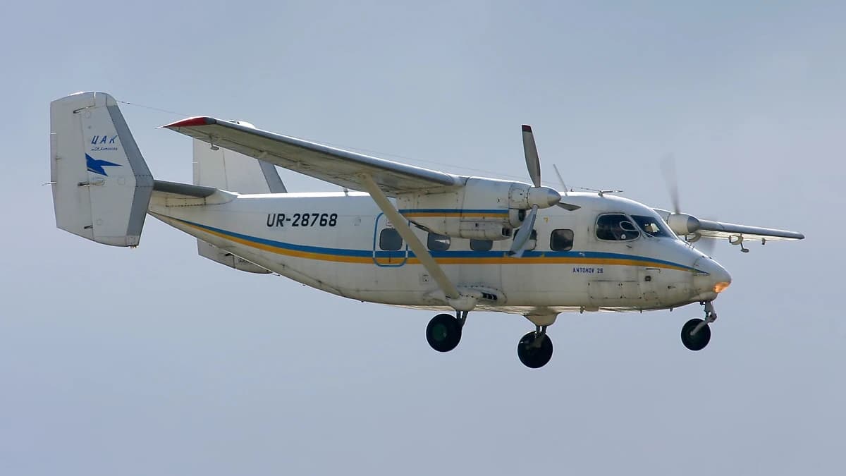 An-28
