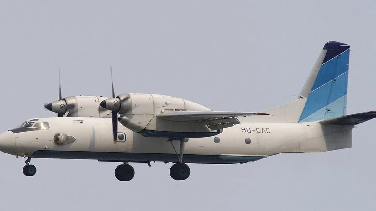 An-32