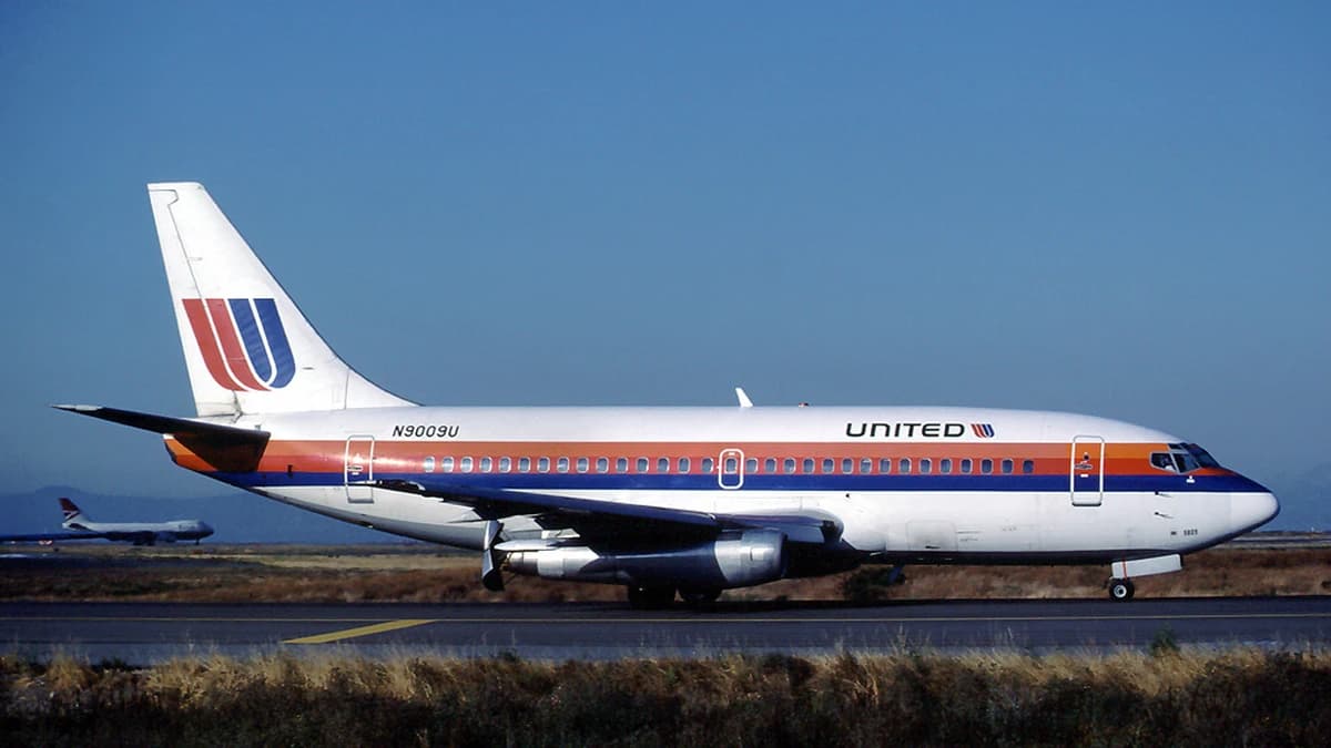 737-200
