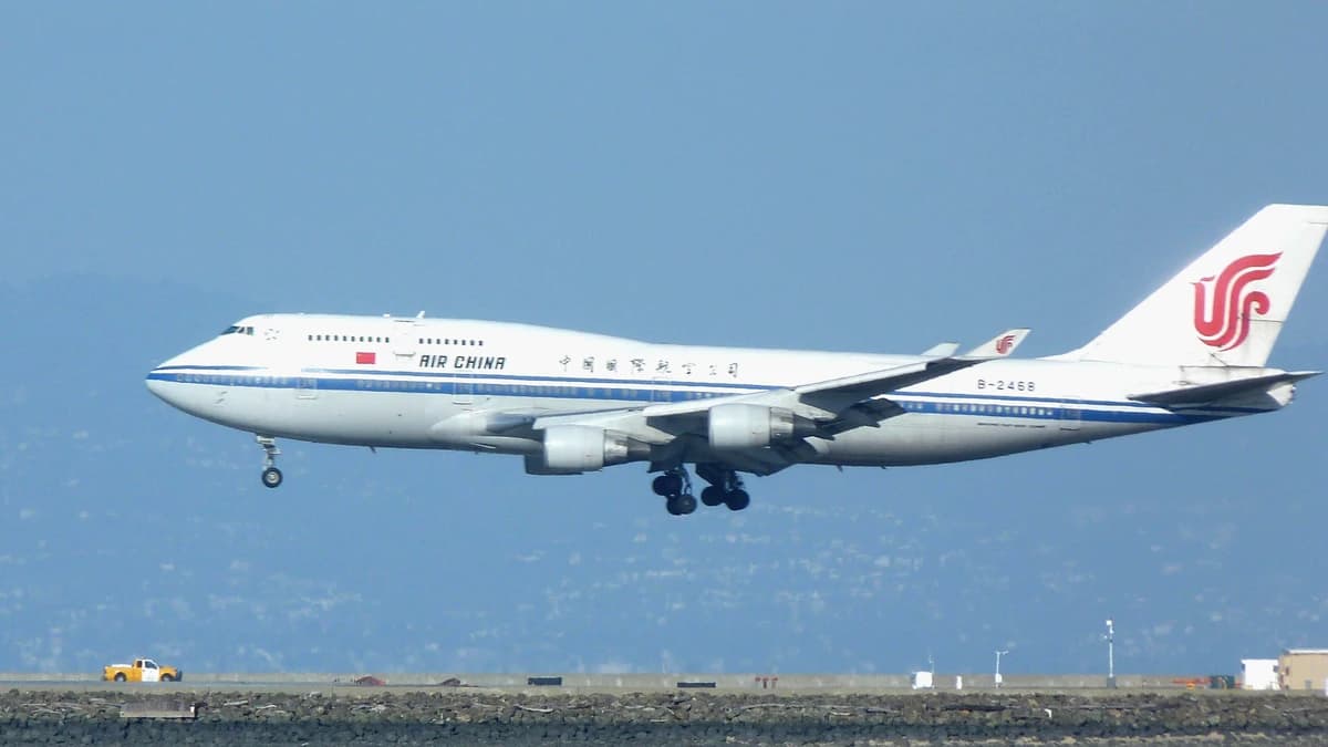 747-400M