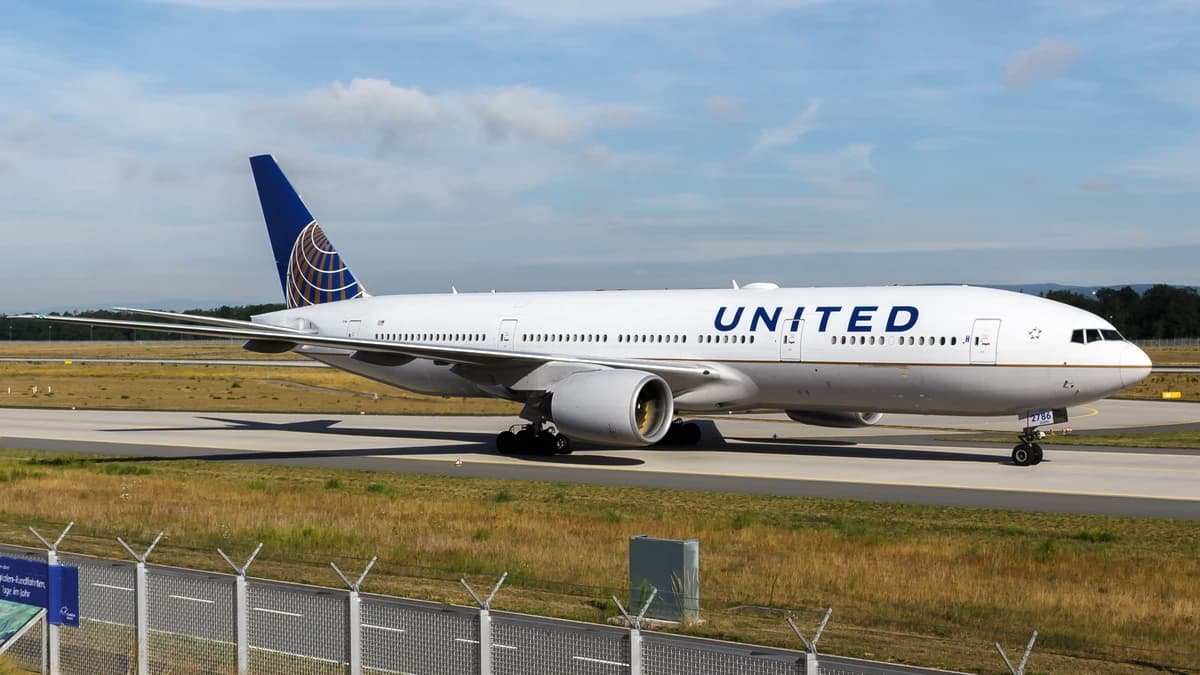 777-200ER