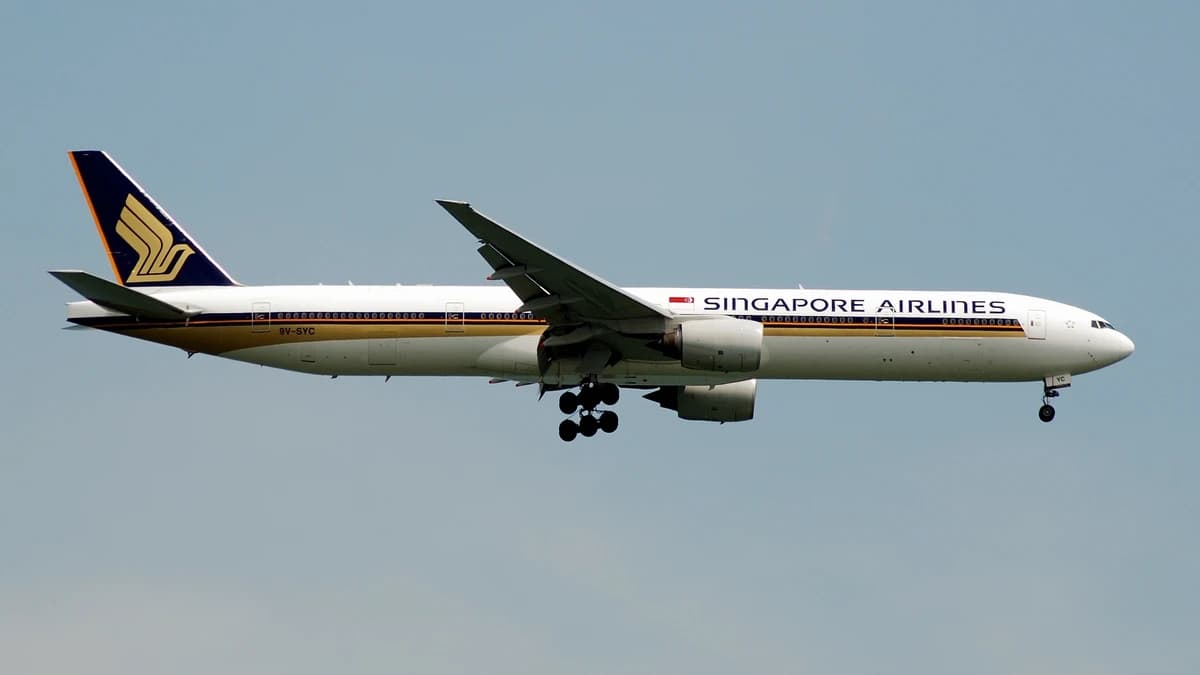 777-300