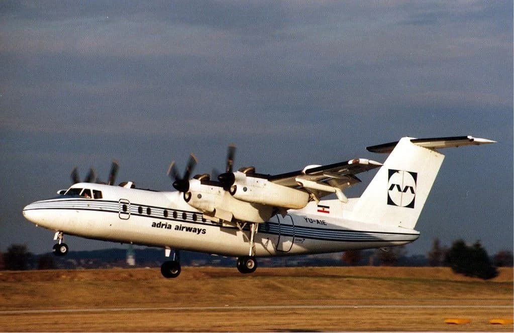 DHC-7 (Dash 7)