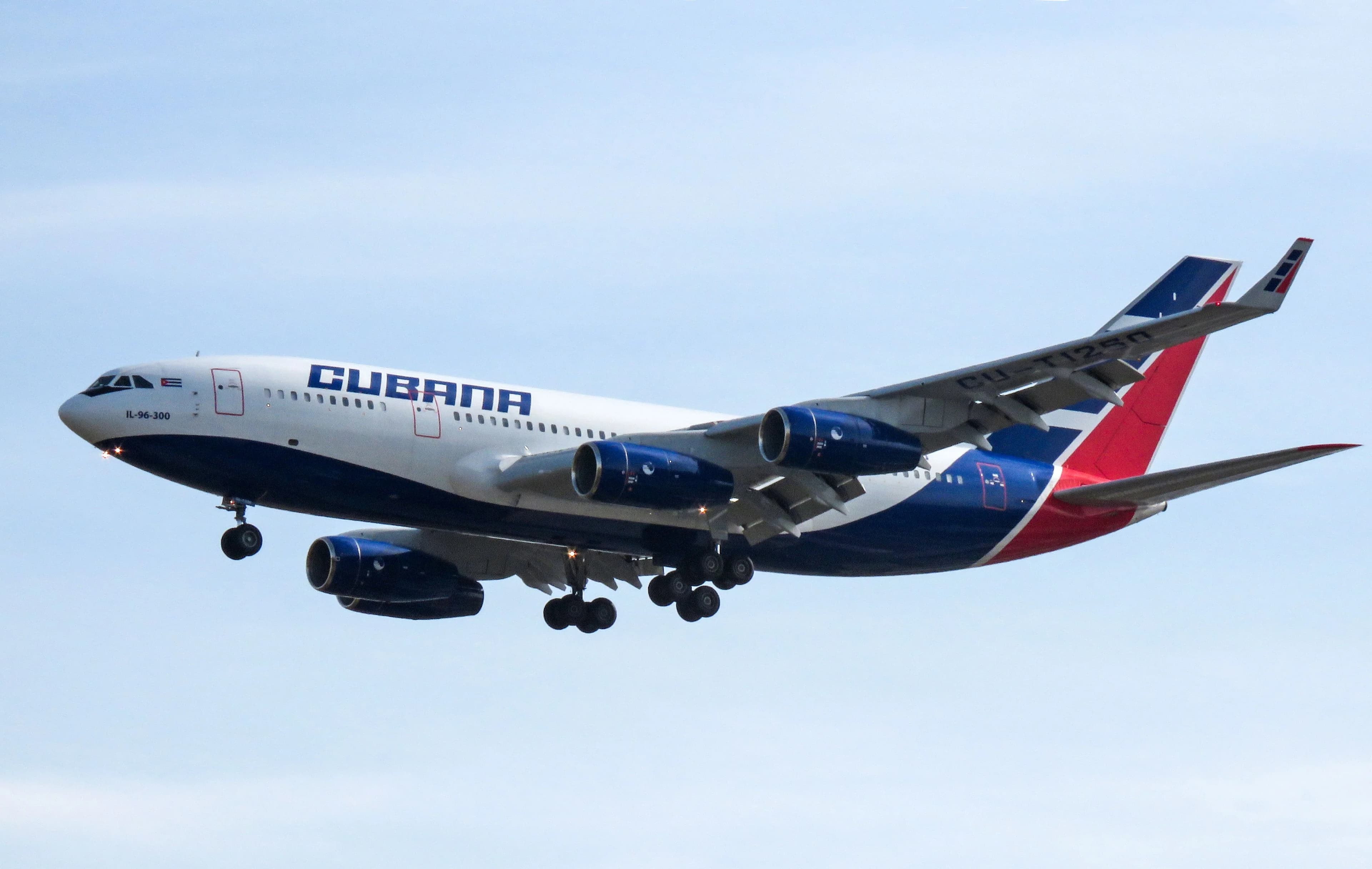 Il-96-300