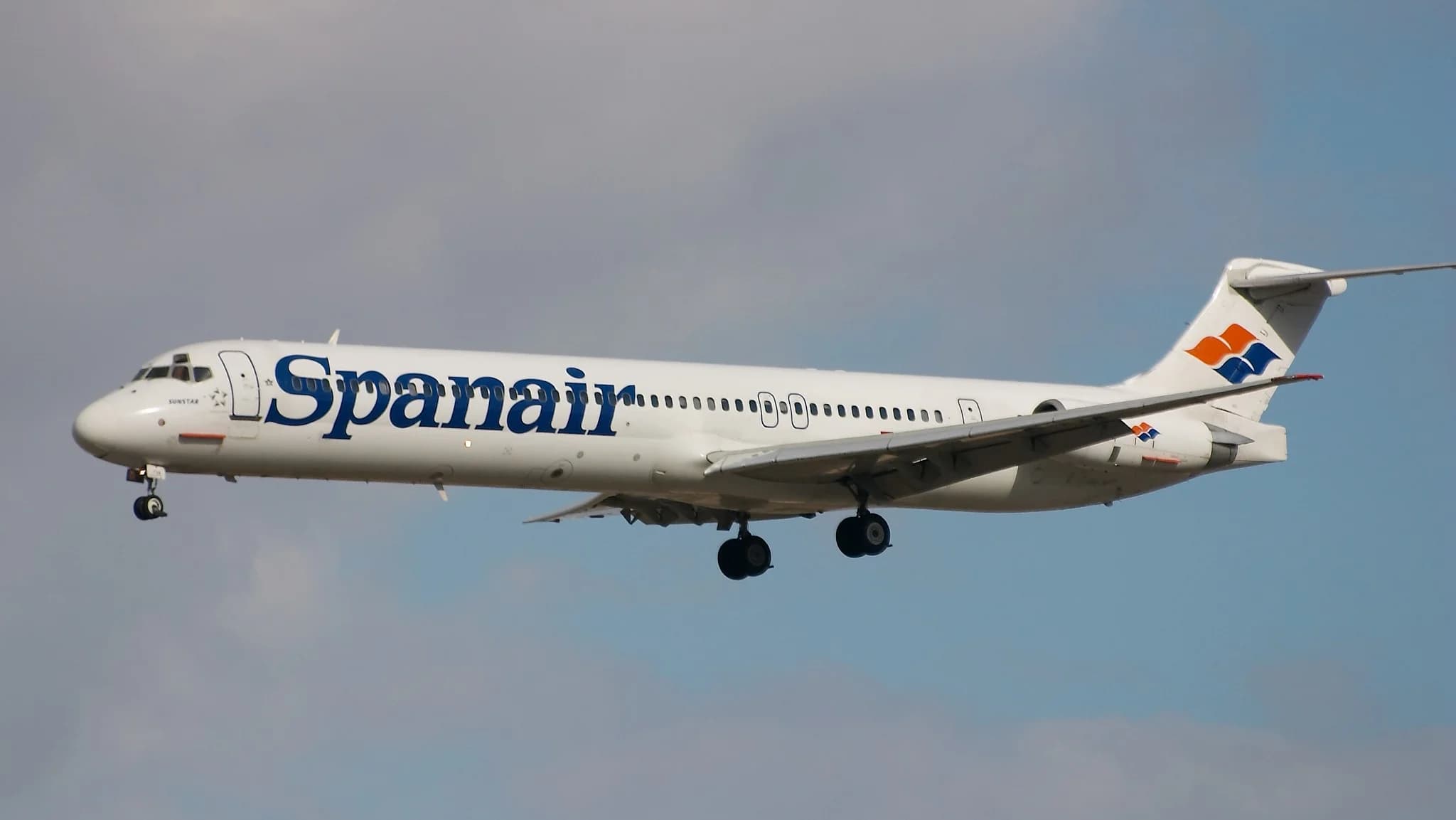 MD-83