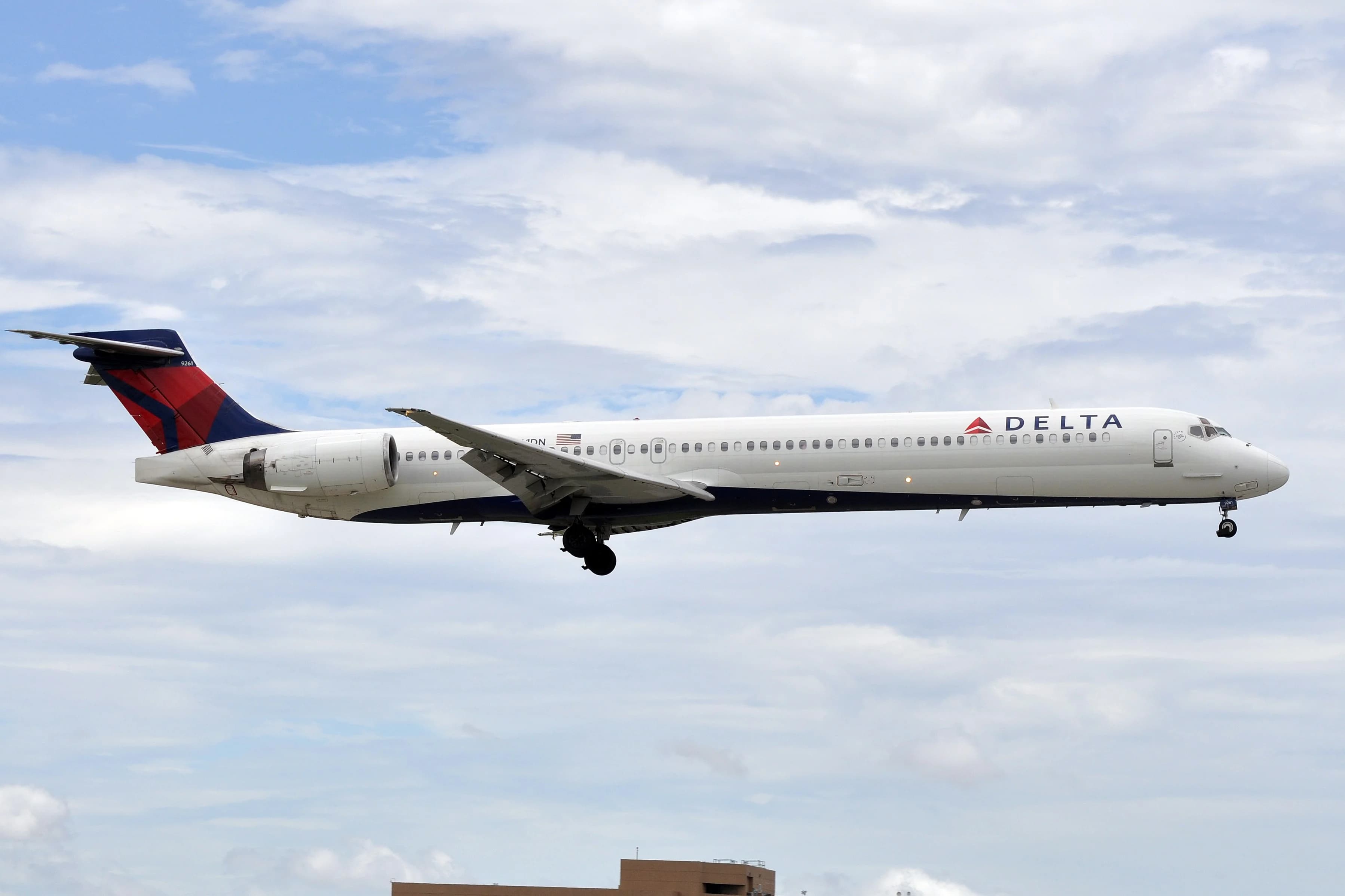 MD-90-30