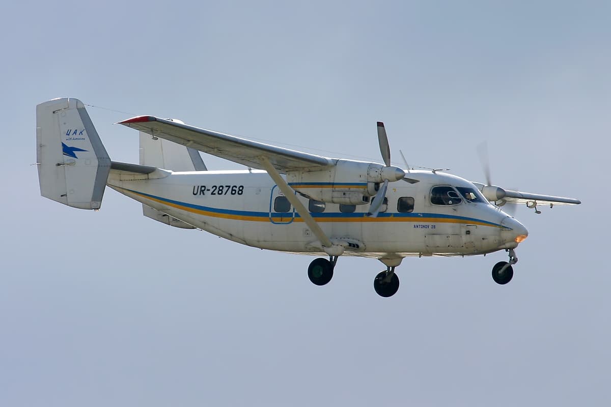 An-28