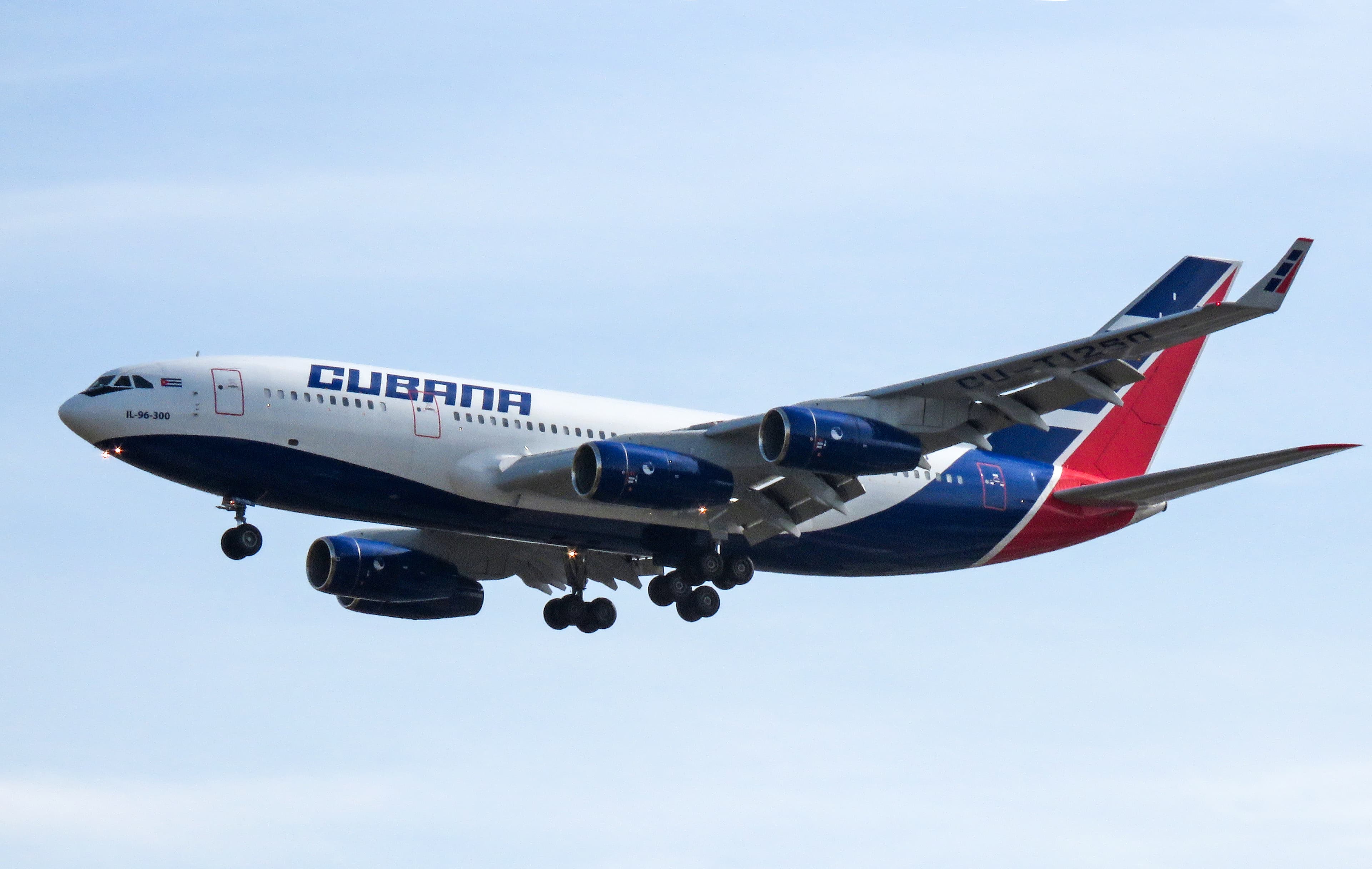 Il-96-300