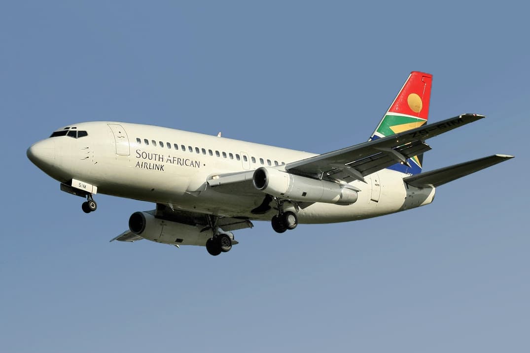737-200 Advanced
