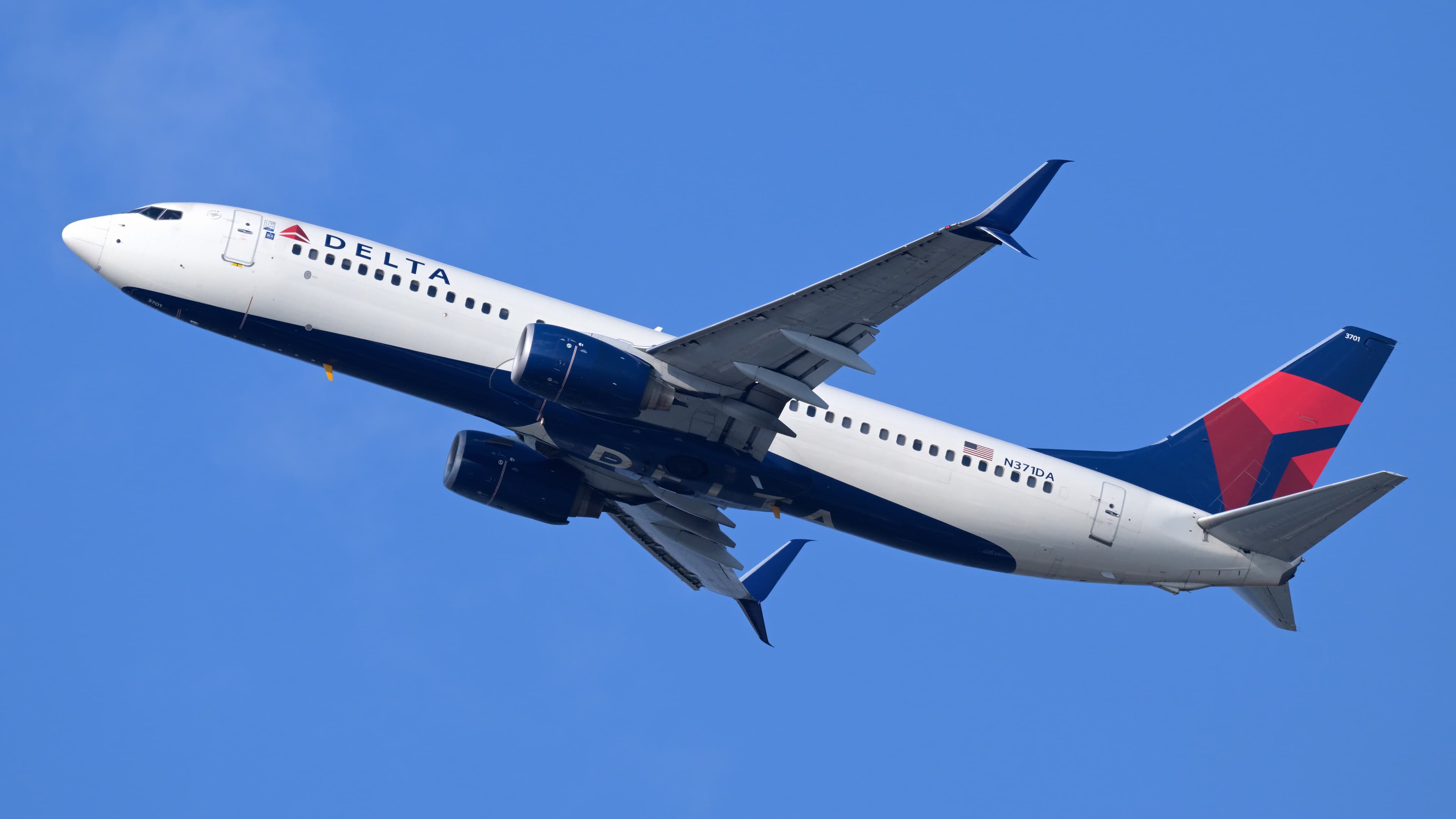737-800