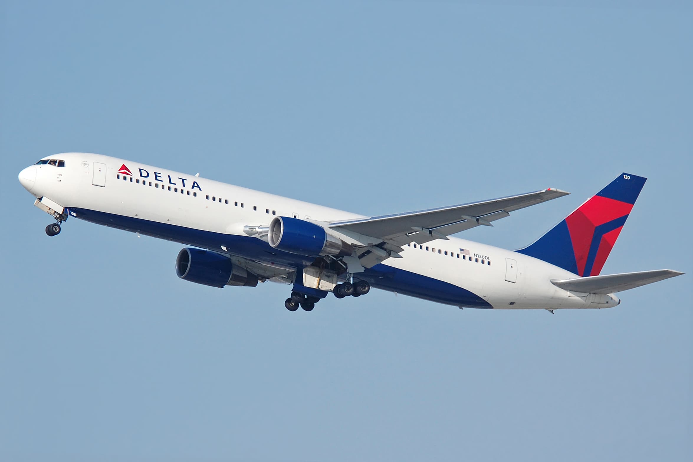 767-200ER