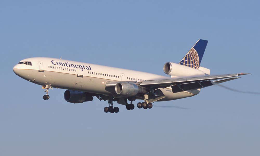 DC-10-10