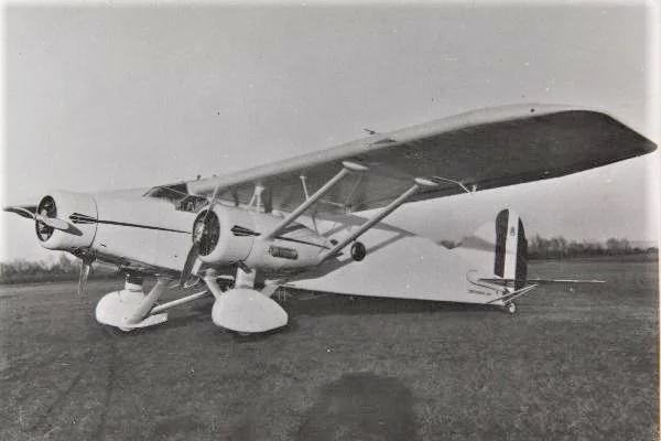 Foto schema e livrea ufficiale del modello di aereo Caproni Ca.133