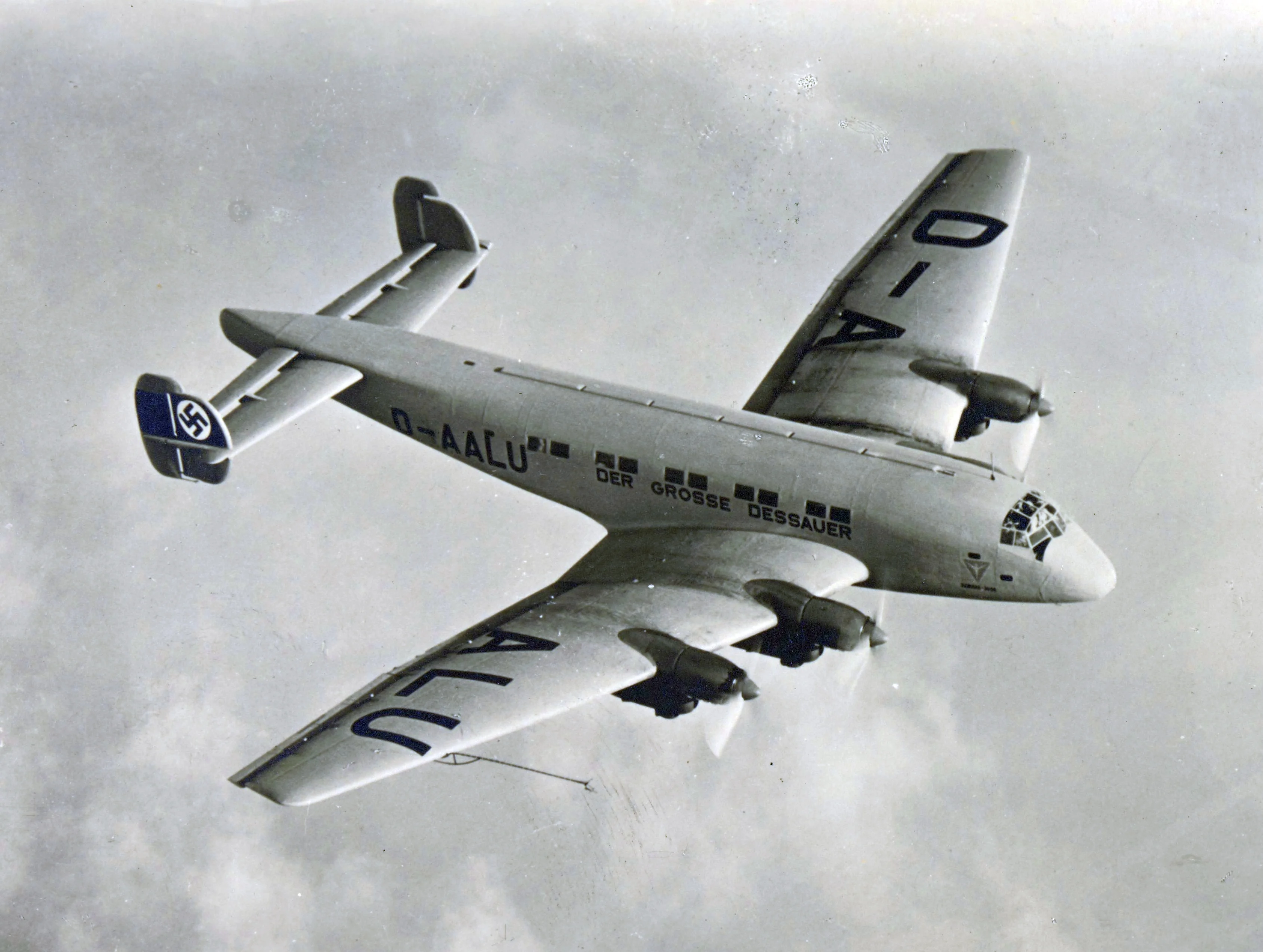 Foto schema e livrea ufficiale del modello di aereo Junkers Ju 90