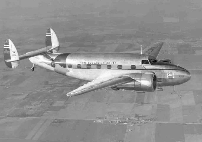Foto schema e livrea ufficiale del modello di aereo Lockheed L-18 Lodestar
