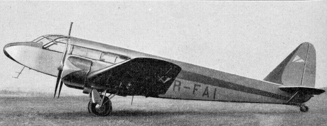 Foto schema e livrea ufficiale del modello di aereo Potez 56