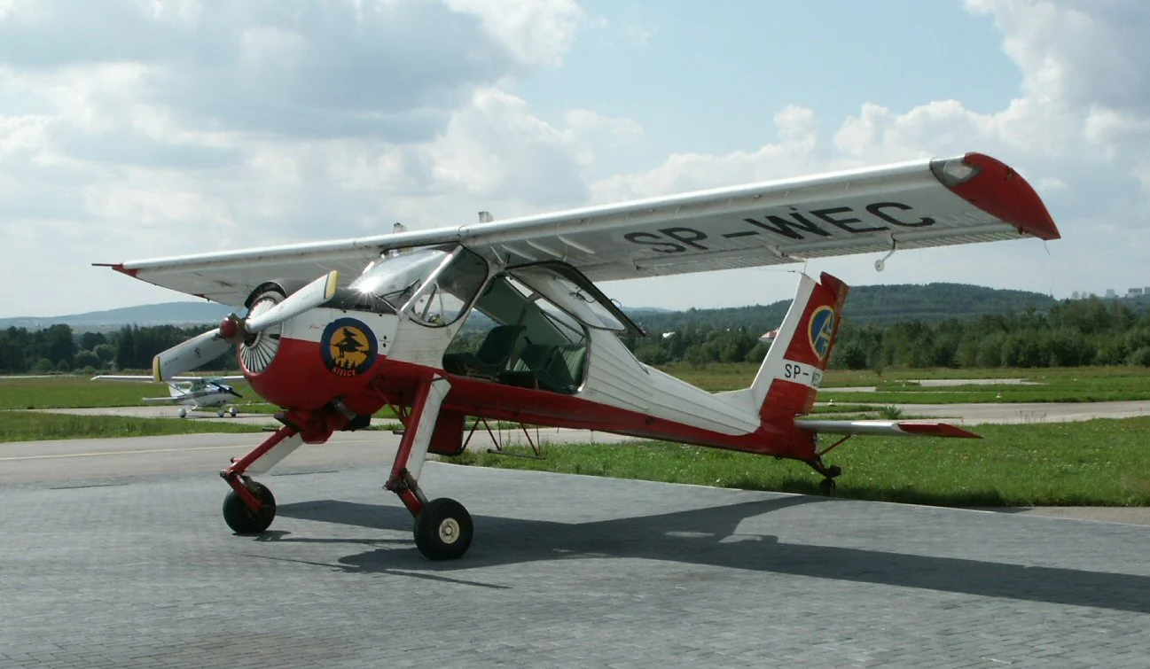Foto schema e livrea ufficiale del modello di aereo PZL PZL-104 Wilga